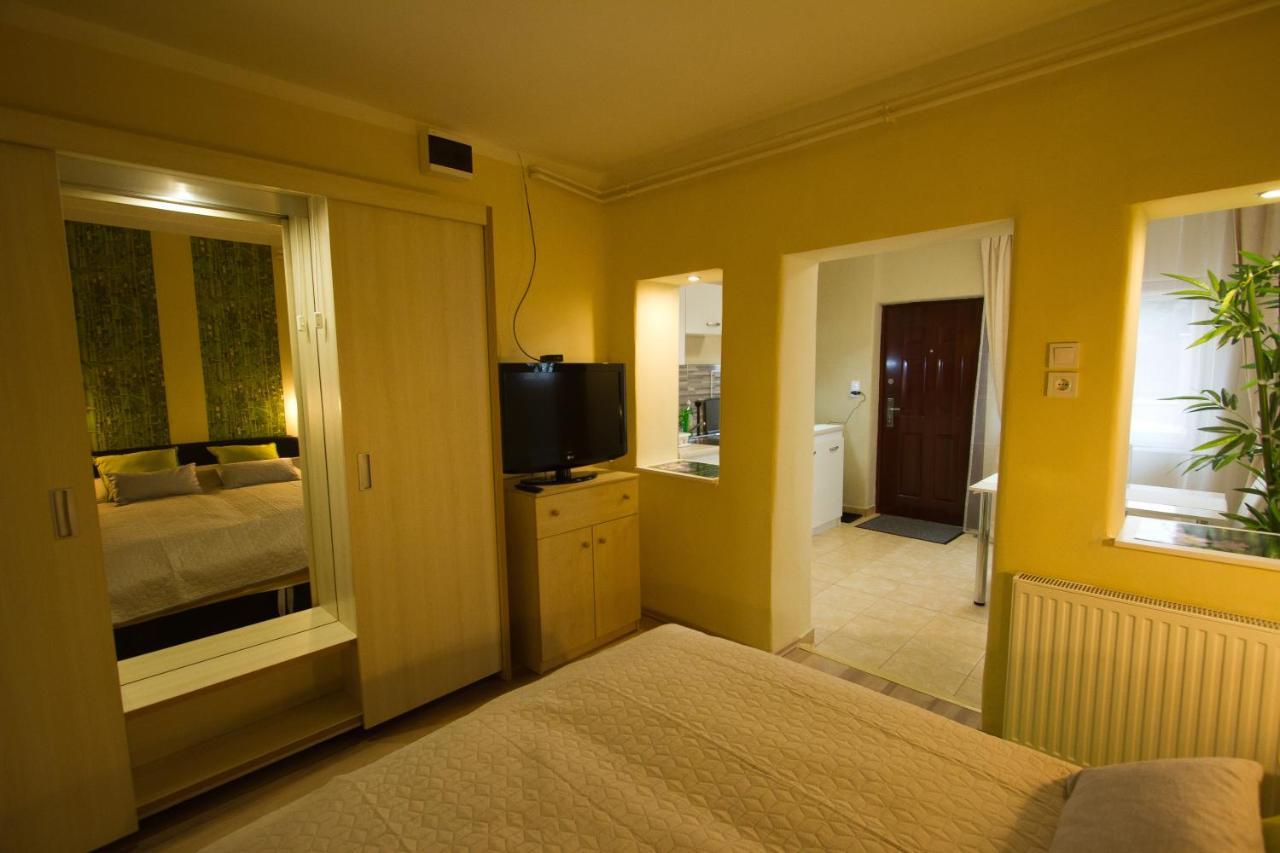 Angyal Apartman Cserkeszőlő Bagian luar foto
